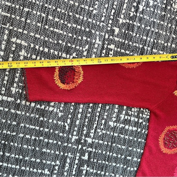 Vintage Cardigan Sweater Susan Bristol L Granny-core Hand Beaded Red Floral Read - Picture 9 of 12